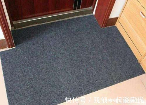 门垫|入户门垫放门内还是门外好?有钱人都这样布置,懊悔太晚察觉了
