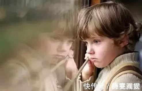 我们的生活|儿子在幼儿园受欺负，爸爸不吵不闹喊了一句，家长群纷纷点赞