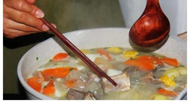 为什么离不开丽江?谢霆锋携《百姓的味道》给出了答案