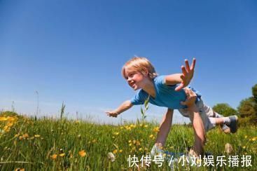 专注力|从小具有这三种特征的孩子,智商水平比其孩子高,长大后更能成事