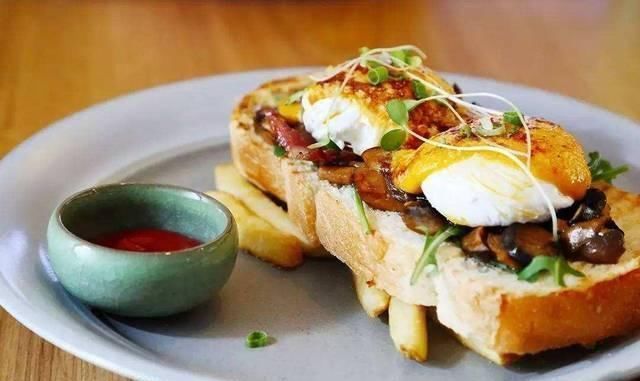 医生|坚持只吃菜不吃主食,30天后身体会怎样听听医生怎么说