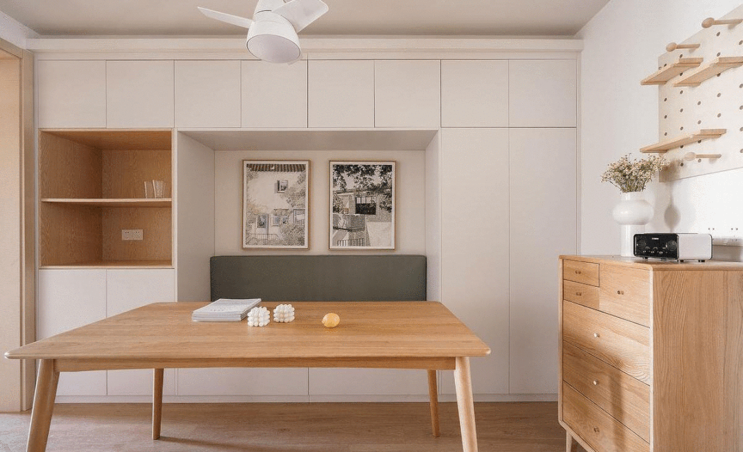 书桌|小户型大逆袭!50㎡奇葩手枪户型,设计师改造后秒变豪宅,简直了