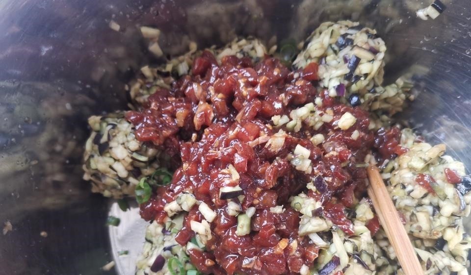 吃饺子,白菜韭菜靠边站,这菜做馅鲜美多汁香而不腻,吃着真过瘾