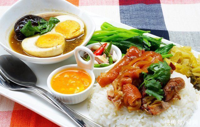 黑名单|3种饭被拉入“黑名单”，儿科医生提醒:孩子常吃容易缺钙不长个