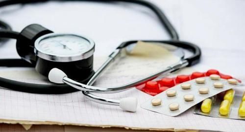  糖尿病|尿毒症有哪些征兆？4类人最易被“盯上”，年轻人更要小心