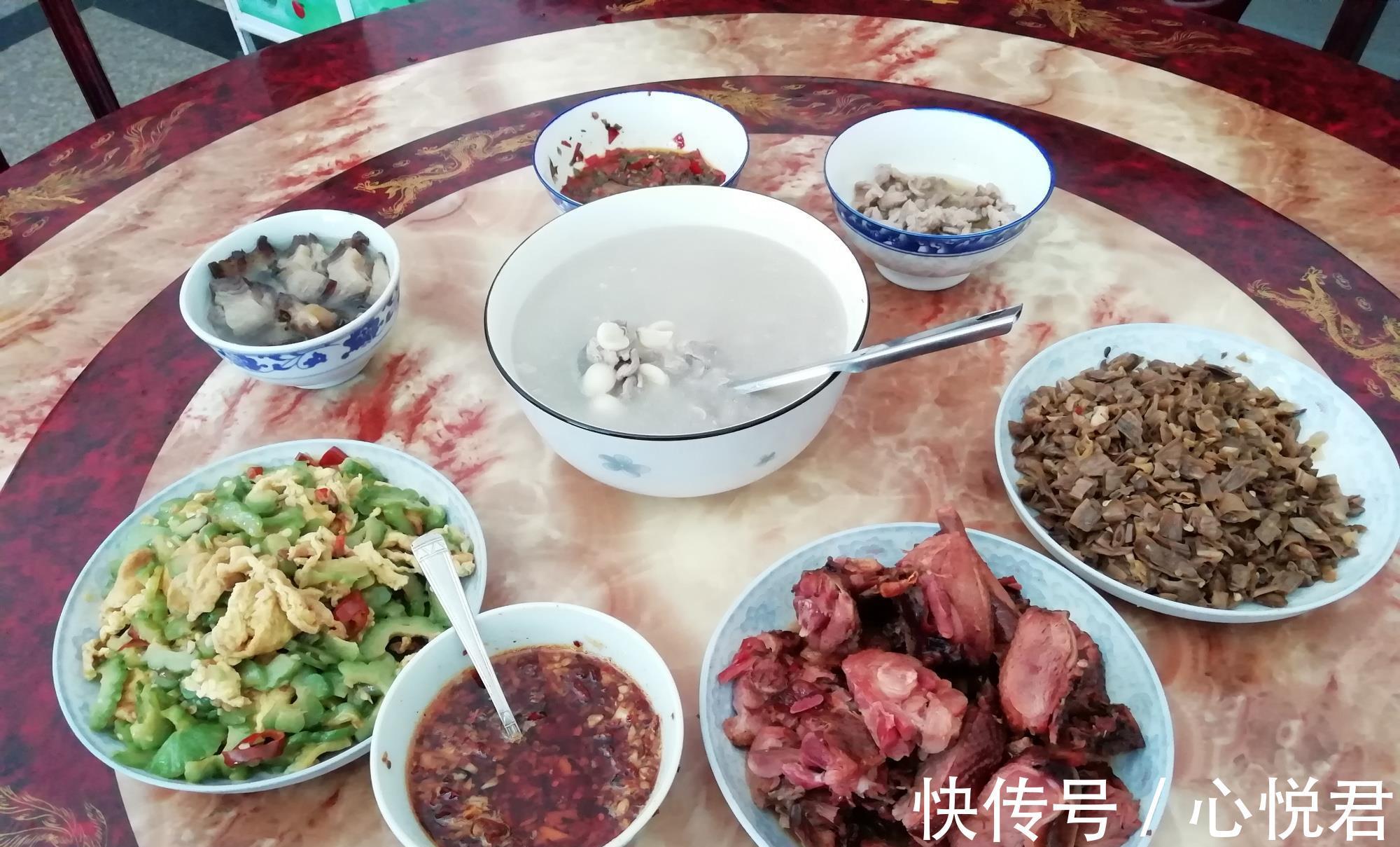 一个月|晒晒江西一家人的午餐，每天都不简单，网友：一个月伙食费够吗