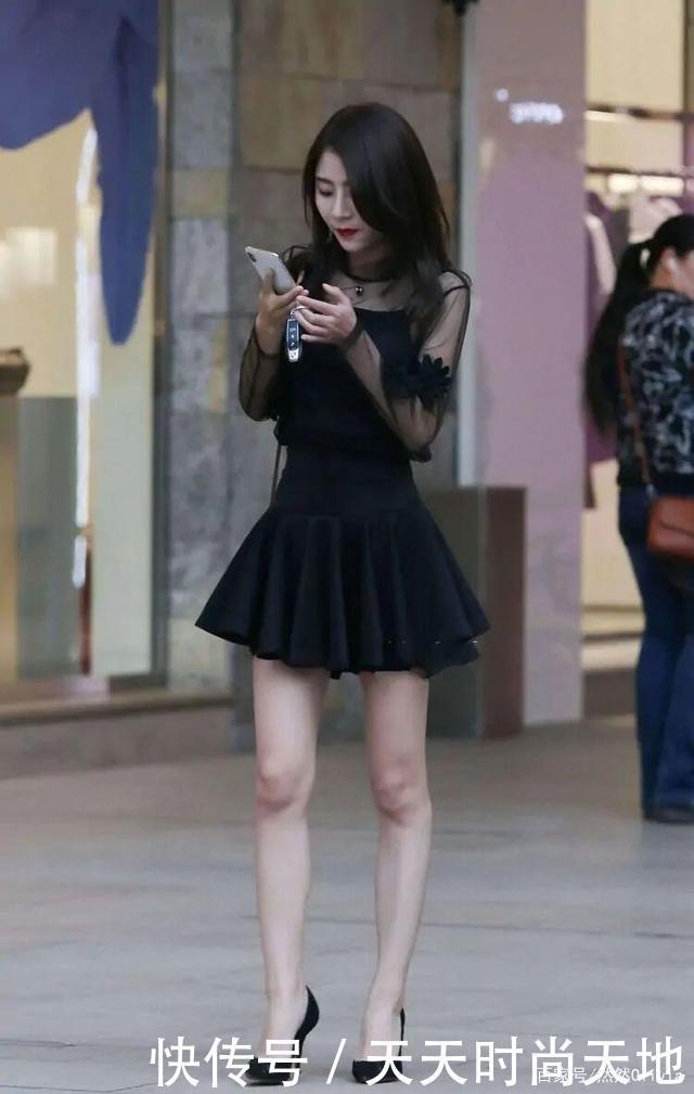 搭配|“御姐范”的连衣裙美女,露腿的穿搭组合很加分,显白美丽