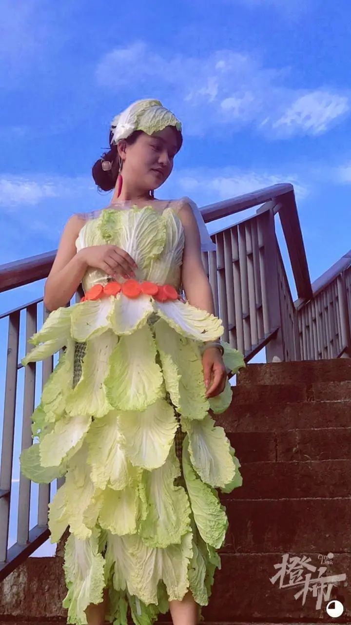 蔬菜|蔬菜做的礼服见过吗？网友：这是真正的当季高级定制