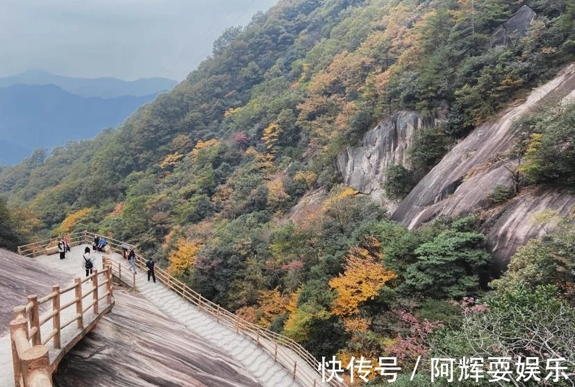 中国|这座山脉藏着中国最“英雄”的秋天，99%的人听过却没去过！