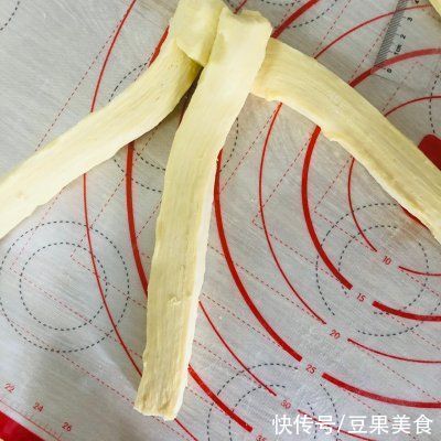 面团|厨娘教你一招巧做丹麦千层吐司