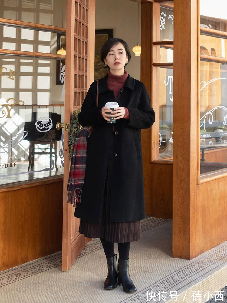 博主|有品味的女人,衣橱里一定有这4件大衣,搭配裤子、半身裙很优雅