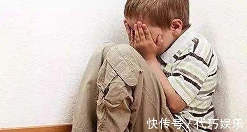 暴力|最伤孩子8句话,句句像刀子,可惜多数父母天天挂嘴边