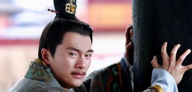 护体|刘彊为何能逃过废太子死亡陷阱德才兼备，让他建三道护体金刚