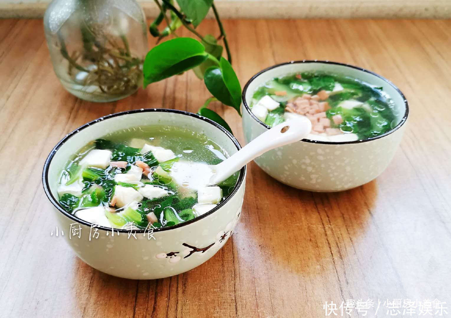 晚餐做一碗清汤,一绿一白,去油腻,多吃瘦身不长胖