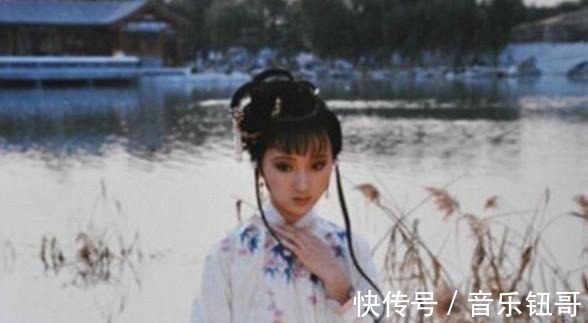 邢岫烟#黛玉并非目下无尘,小性子也只对宝玉使,薛宝钗身边三人都爱她