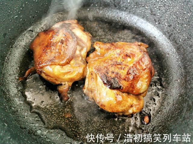 焗红薯|网红芝士脆皮鸡,一口平底锅就搞定,咸香酥脆,学会不用点外卖了