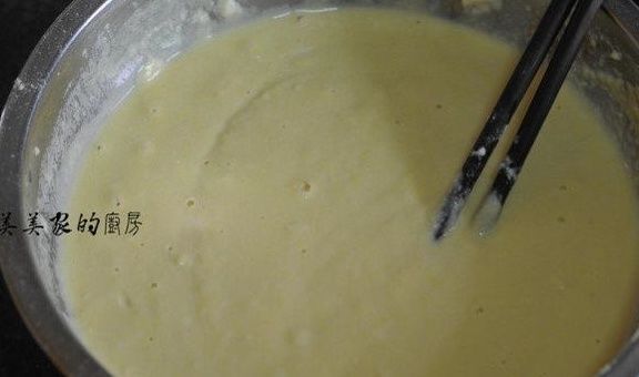 天热，早餐做它最省事，1分钟1个，蓬松柔软，3块钱做一大盘！