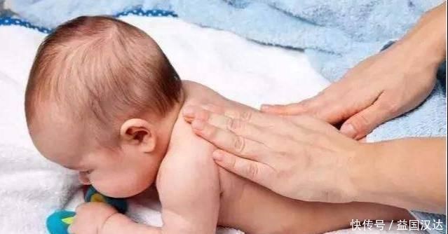 大脑|没事多摸娃这几个地方,益于大脑发育,很多家长不碰