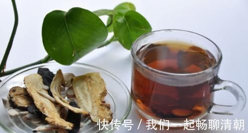 更年期症状|偷偷告诉你:45岁女性5种食物常吃,调节雌激素,平稳度过尴尬期