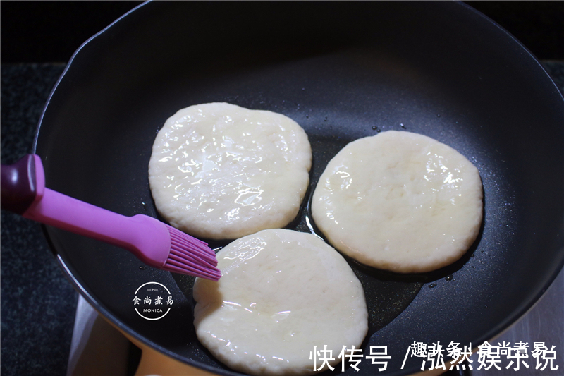 发面饼新做法,低糖又简单,暄软蓬松有嚼劲,比面包还好吃