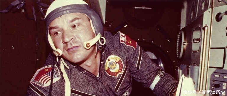 列昂诺夫 美苏的太空争霸险象环生,宇航员以命相搏,美国靠双子星计划实现反超