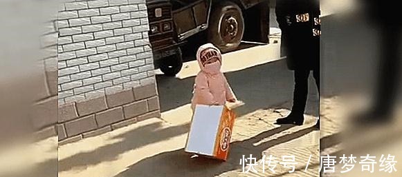 外孙|去姥姥家走亲戚,吃饭喝足后还要整此一出,姥姥哭笑不得亲外孙