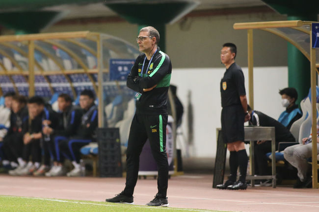 比利奇：俱樂部生日夜比賽定會拼盡全力|中超 | 盡全力