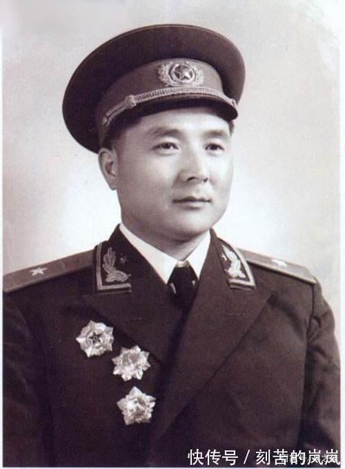 15军入赣,80%人员染疟疾,卫生队长发现偏