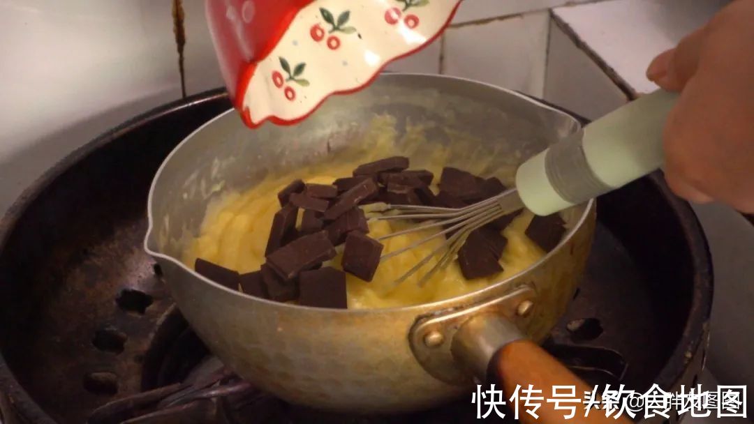 法式巧克力布丁，一口丝滑，浓醇可可味，让人欲罢不能