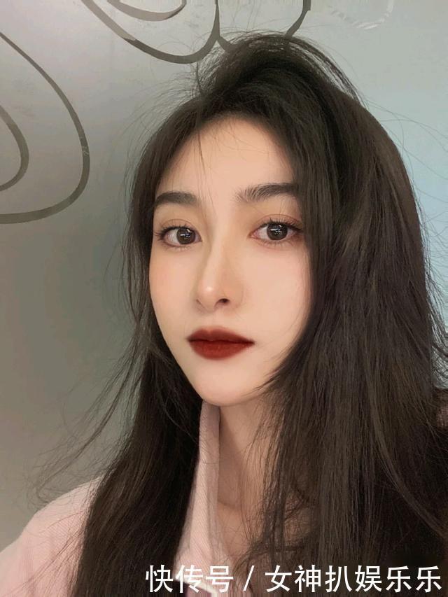 为什么有的人到了熟龄年纪,依然很年轻原来是因为用对了护肤品