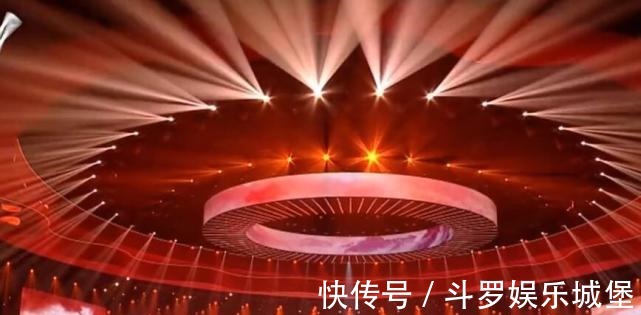 十一晚会收视率出炉!没有流量明星,电视台的收视率不降反升