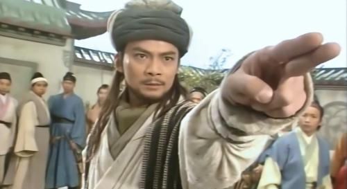 武功|乔峰武功卓绝,曾独战天下群雄,他到底师承何人