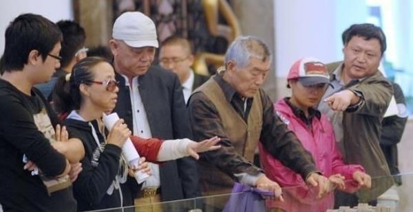 抵押贷款|75万的房贷,30年利息有多少?银行员工:有人傻傻给银行送钱