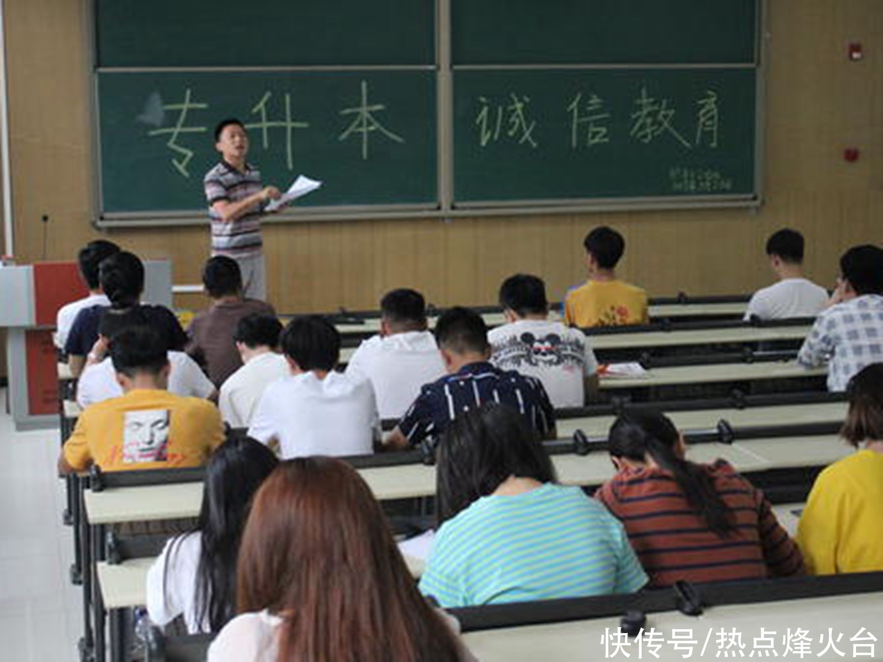 校方|上3个月学就被劝退，学生网上维权：全村人都知道我没书读了