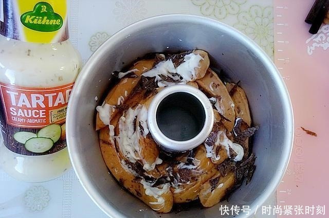 这是我吃过的最好吃的面包,没有之一,不用造型,做法真简单!