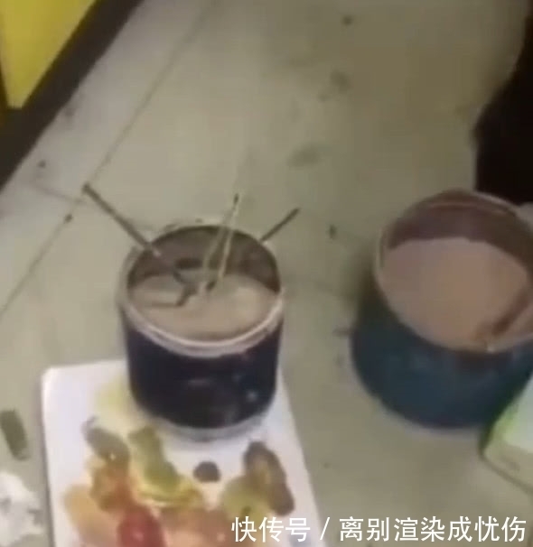 美术生套路有多深?让老师忍不住发怒,网友:一帮奇葩!