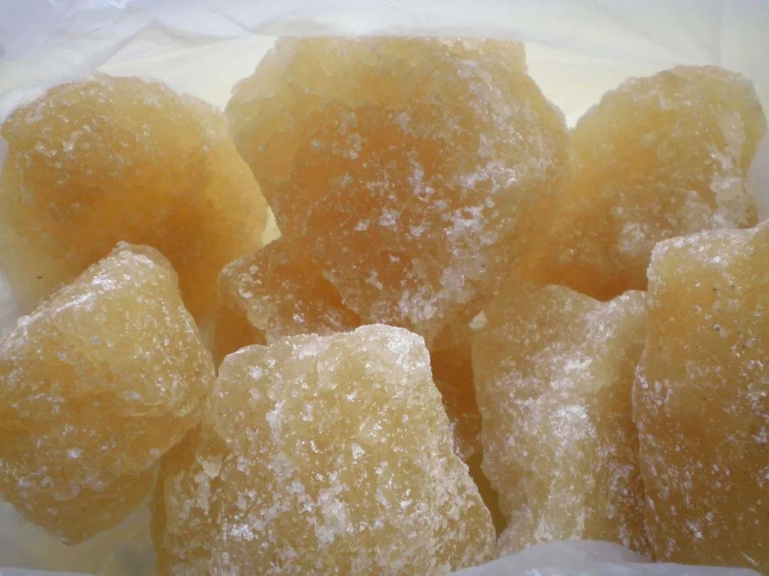 白色冰糖和黄色冰糖哪个比较好营养师记住一点，以后别买错！