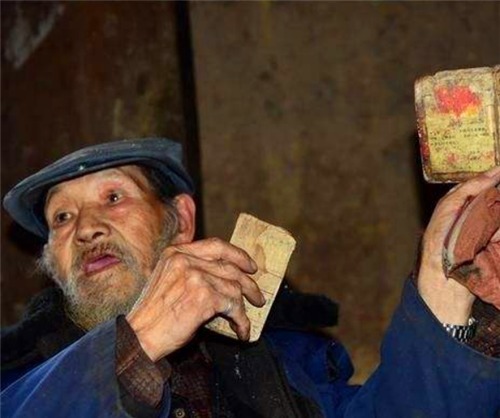 公开|老兵收藏64年的照片公开后引轰动,博物馆抢着要,它有何特殊之处