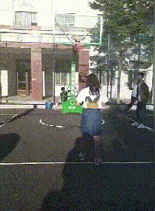 |搞笑GIF:我都不敢这么p,她却敢这么长!
