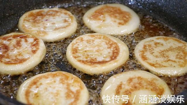 糯米粉这做法实在太好吃了，难怪小吃街那么火，吃一次就念念不忘