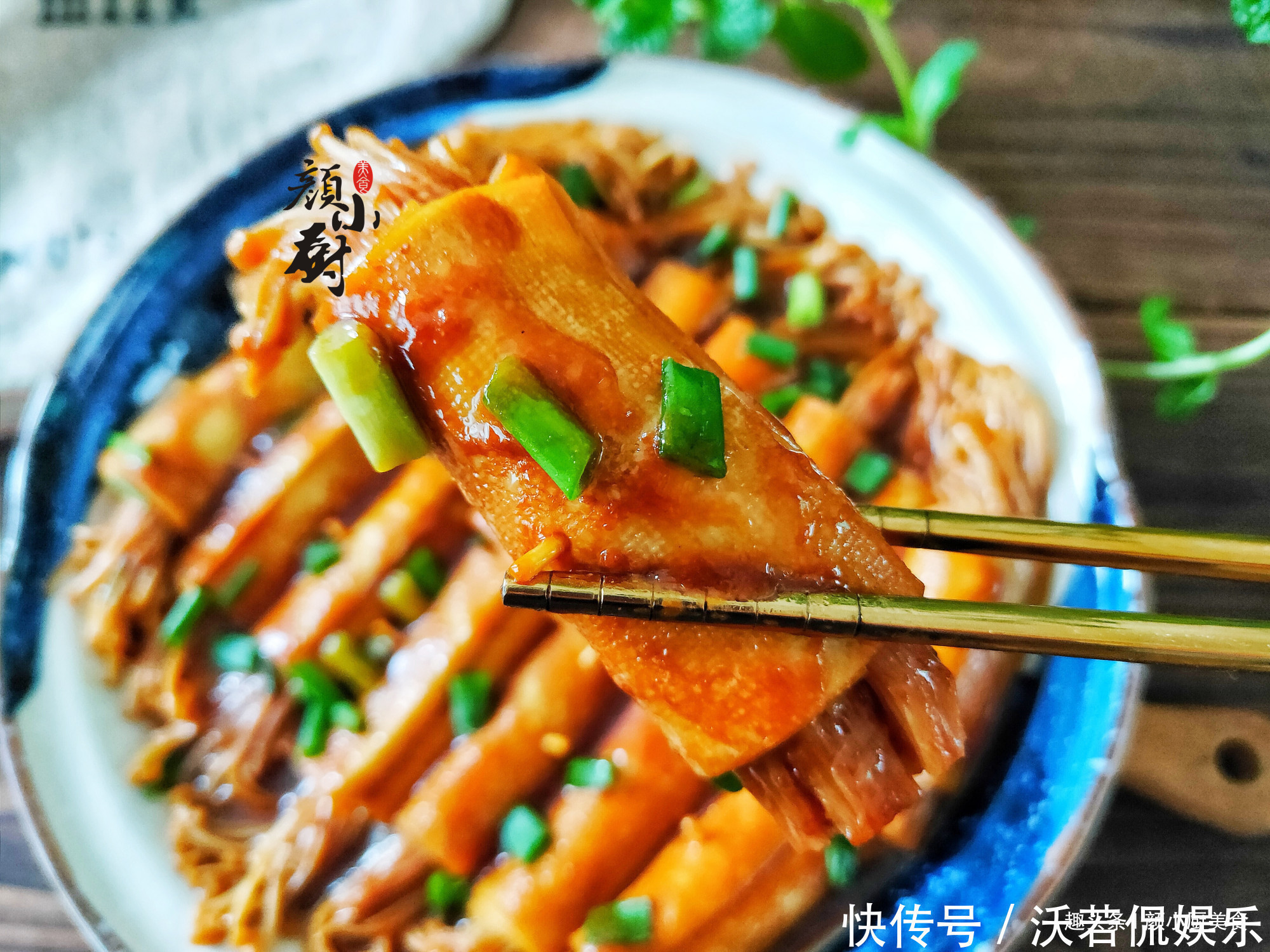 金针菇豆皮卷|豆皮别再拌着吃,换种新做法营养又解馋,大人小孩都爱吃,太香了