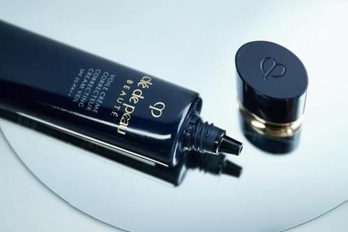 可以推荐一些实用的大牌化妆品吗？