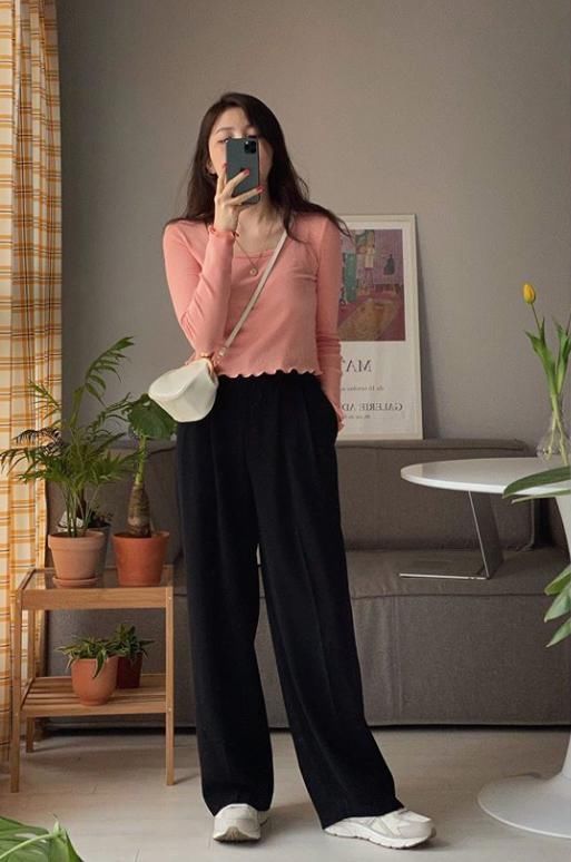 “阔腿裤”输惨了会藏肉的“云朵裤”也太显瘦了吧