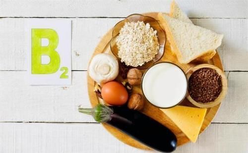 克星|几块钱一瓶的维生素B2却是高血压的“克星”!大多数人都不知道