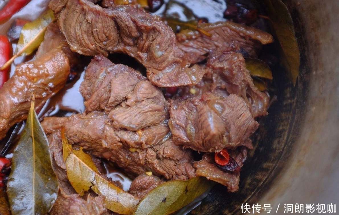 后放入|酱牛肉时,不要直接下锅酱,记得加点它,牛肉酱香浓郁,软烂可口