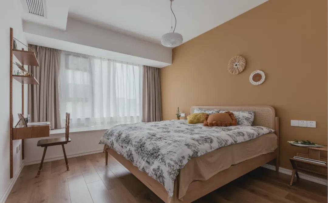 客厅|家里收纳位置少,建议墙体做错位处理,完工后既实用又显气质