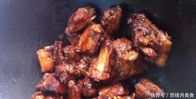 排骨的口感如何关键在于焯水!原来一直都做错,难怪排骨不好吃!