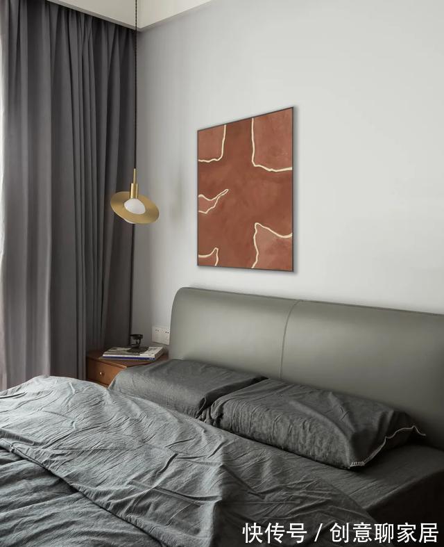 墨绿色|打造的100㎡甜蜜婚房:折叠窗+复古墨绿色,高级有质感