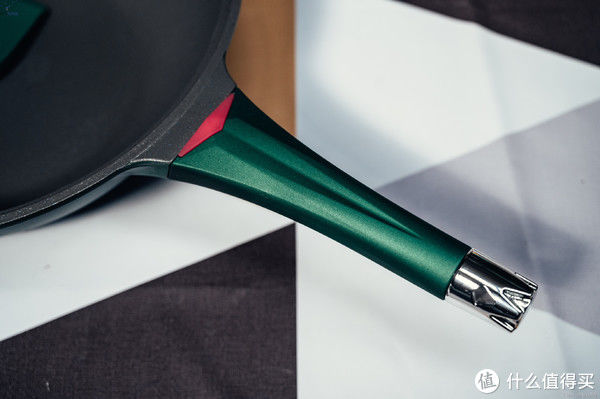 智能家居 篇二十八:炒菜蒸煮都在行的平底锅,帝伯朗菲尼雅系列不粘锅上手