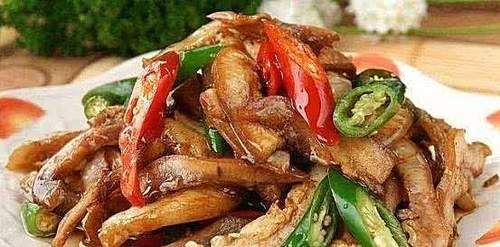 美食推荐：双椒炒猪肝，啤酒鸭，辣酱凤爪，豆腐炒鸡蛋的做法